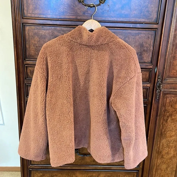 NWT 14th and Union dusty rose fuzzy sherpa  woman’s jacket - Picture 8 of 11